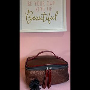 NWOT “jazz train case” Under One Sky